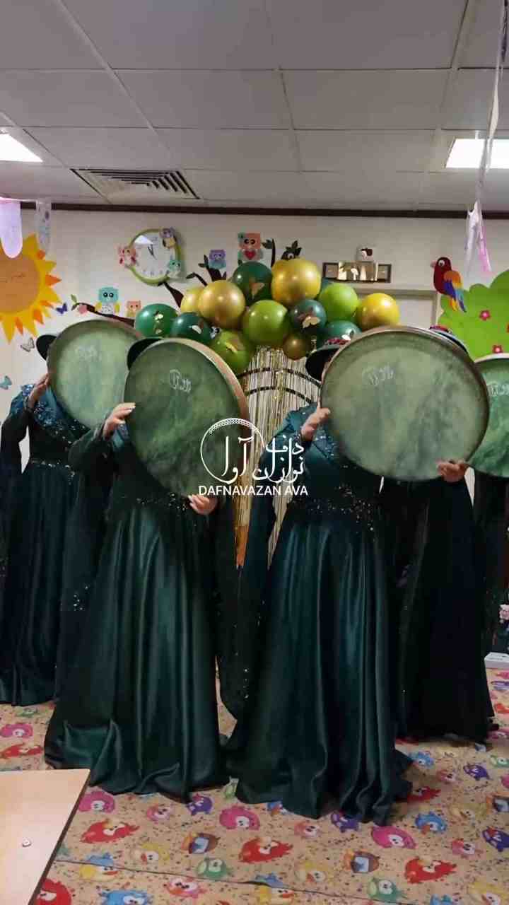 ویدیوی اجرای مدرسه - شماره ۱۸ - گروه دفنوازان آوا