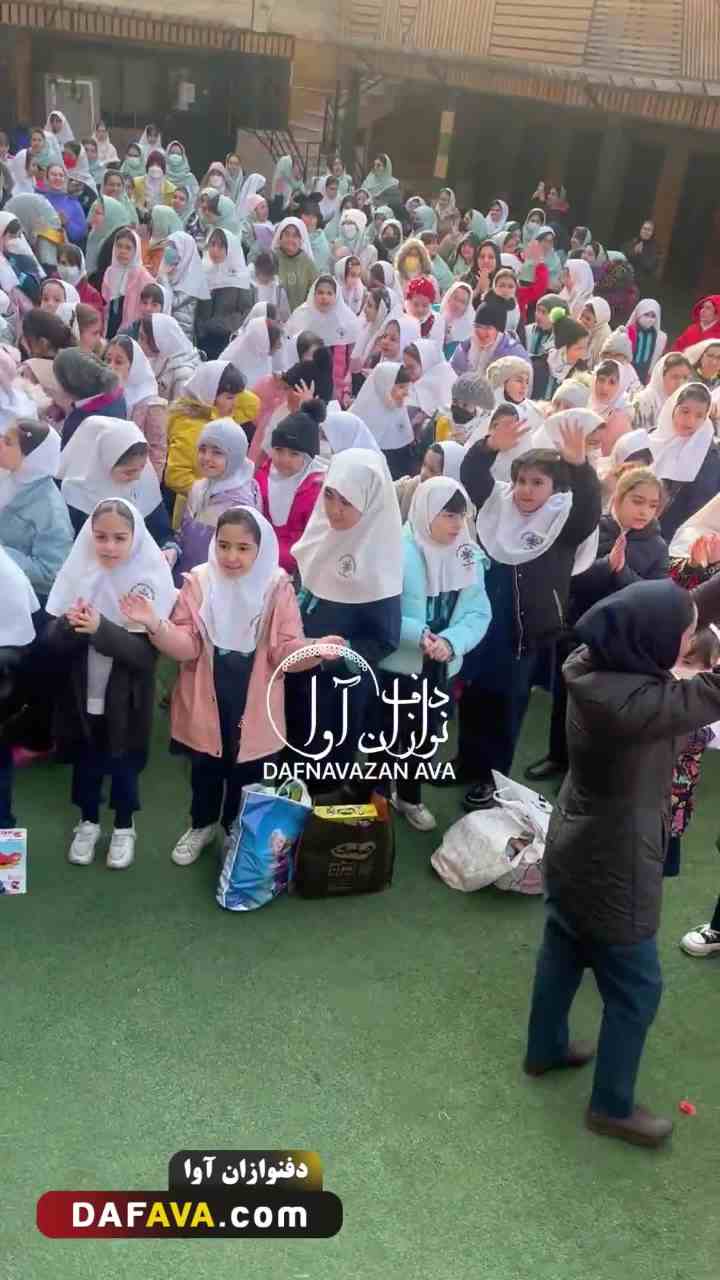 ویدیوی اجرای مدرسه - شماره ۲۲ - گروه دفنوازان آوا