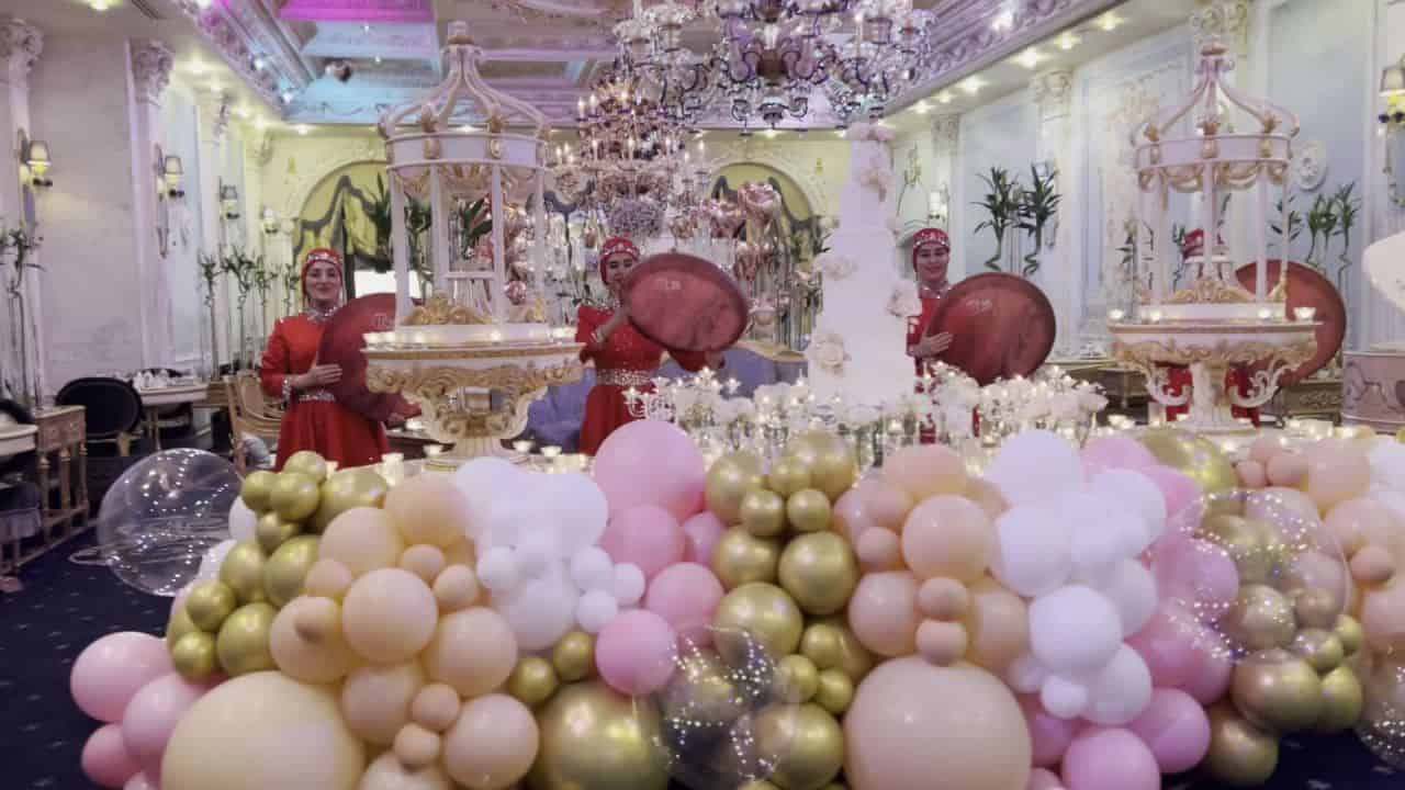 ویدیوی اجرای تولد و سوپرایز - شماره ۱۱ - گروه دفنوازان آوا