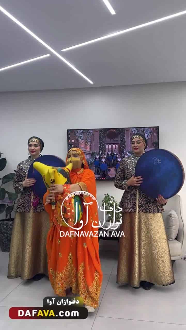 ویدیوی اجرای موزیک VIP - شماره ۵۰ - گروه دفنوازان آوا